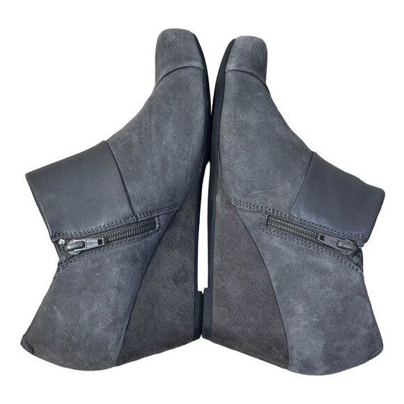 Clarks Collection Flores Dahlia Shooties Womens 8.5 Gray Bootie Suede Wedge - Picture 6 of 10